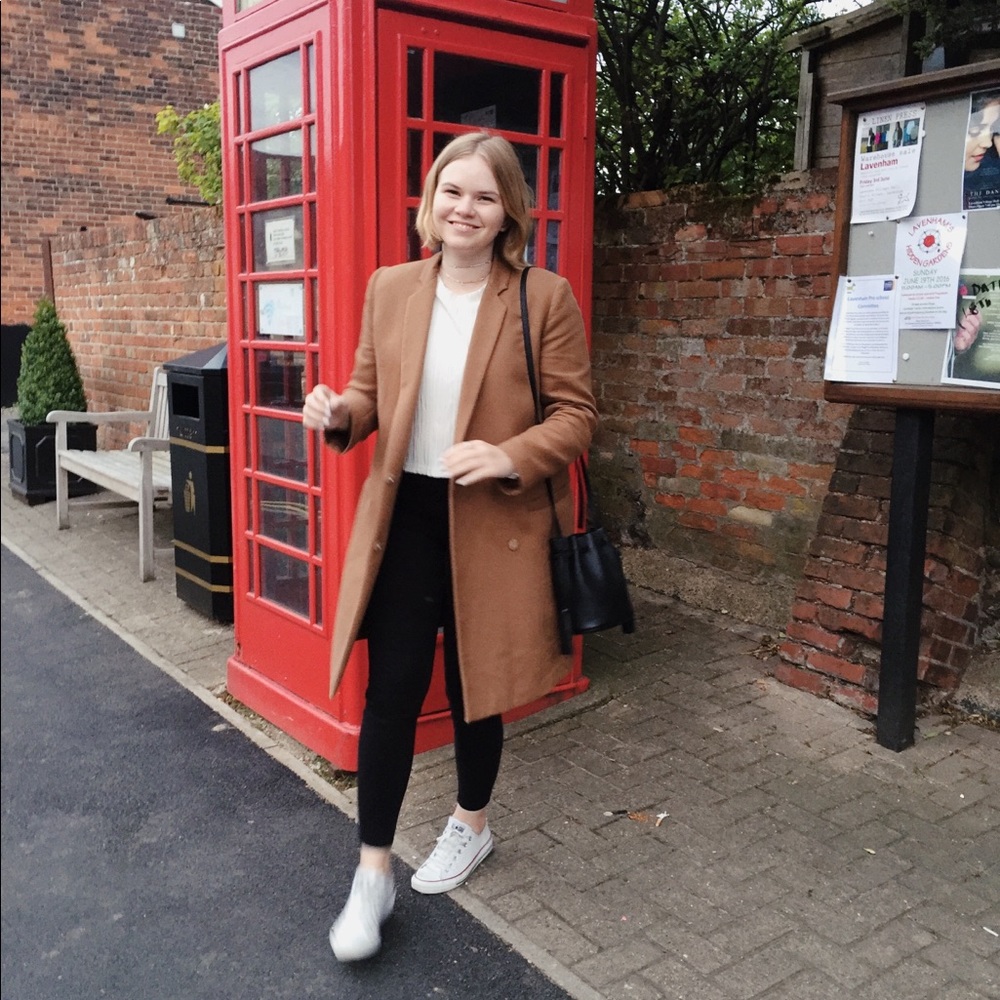 Meet your Posher, Stacey